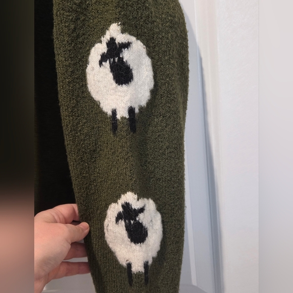 Ultra Flirt Olive Green Mock Neck Sweater with Contrast Sleeve Motifs - Picture 4 of 8